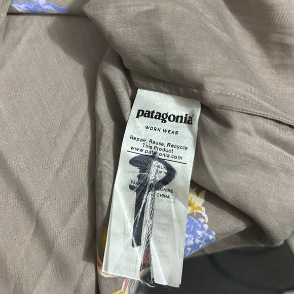 Patagonia Women’s‎ June Lake Top Tan NWOT Size L - Picture 4 of 4